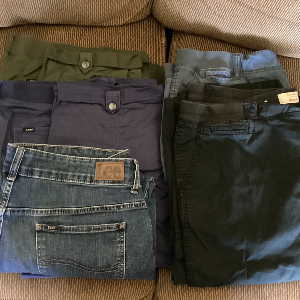 Women’s lot of assorted capris